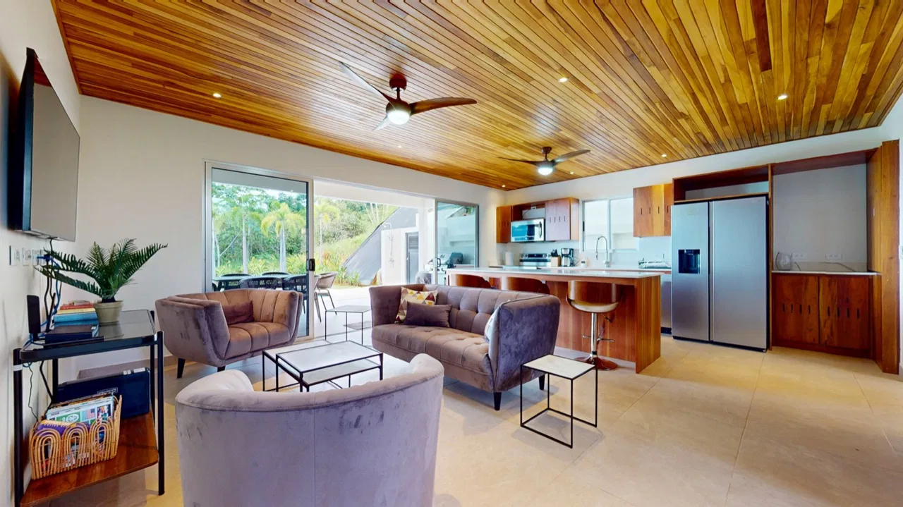 PROPERTY THREE BEDROOM HOME WITH OCEAN AND VALLEY VIEWS, IN CHONTALES – 0.29 ACRES, photo 9