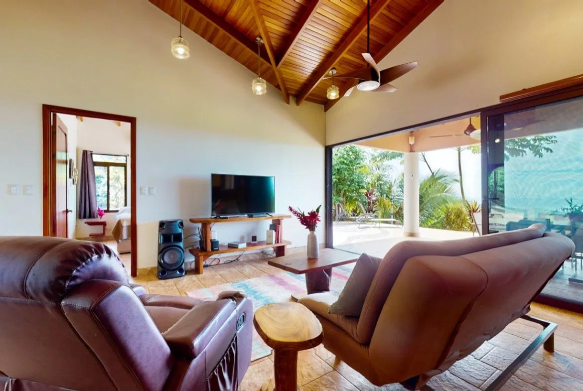 RESIDENCE WITH ADDITIONAL LAND: A UNIQUE OPPORTUNITY, IN OJOCHAL – 1.45 ACRES, photo 18