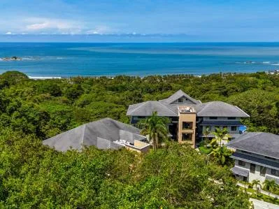 Condominio de 2 dormitorios con vista al mar en Dominicalito, Costa Rica, photo 7