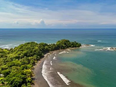 Condominio de 2 dormitorios con vista al mar en Dominicalito, Costa Rica, photo 9