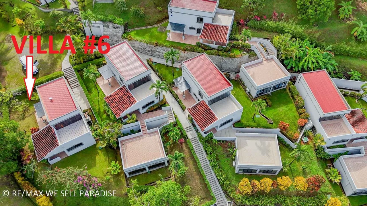 VILLA PROPERTY WITH ONE BEDROOM CONDO IN TRES RIOS – 0.1 ACRES