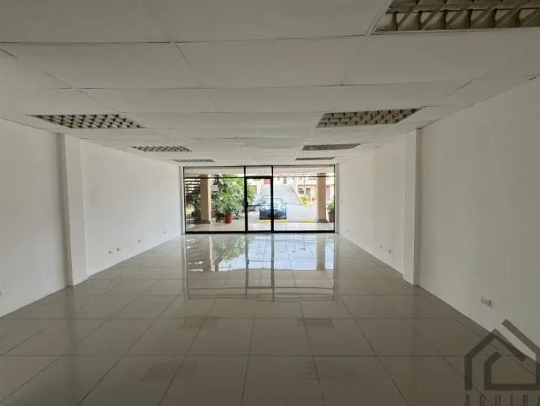 Local disponible en primer piso en centro comercial Tres Ríos medida 54 metros, zona de alta plusvalía, excelente visibilidad, alto flujo de personas y vehículos, es el lugar ideal ..., photo 11