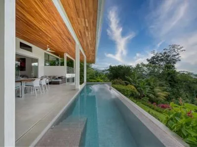 Su santuario tropical privado en Ojochal