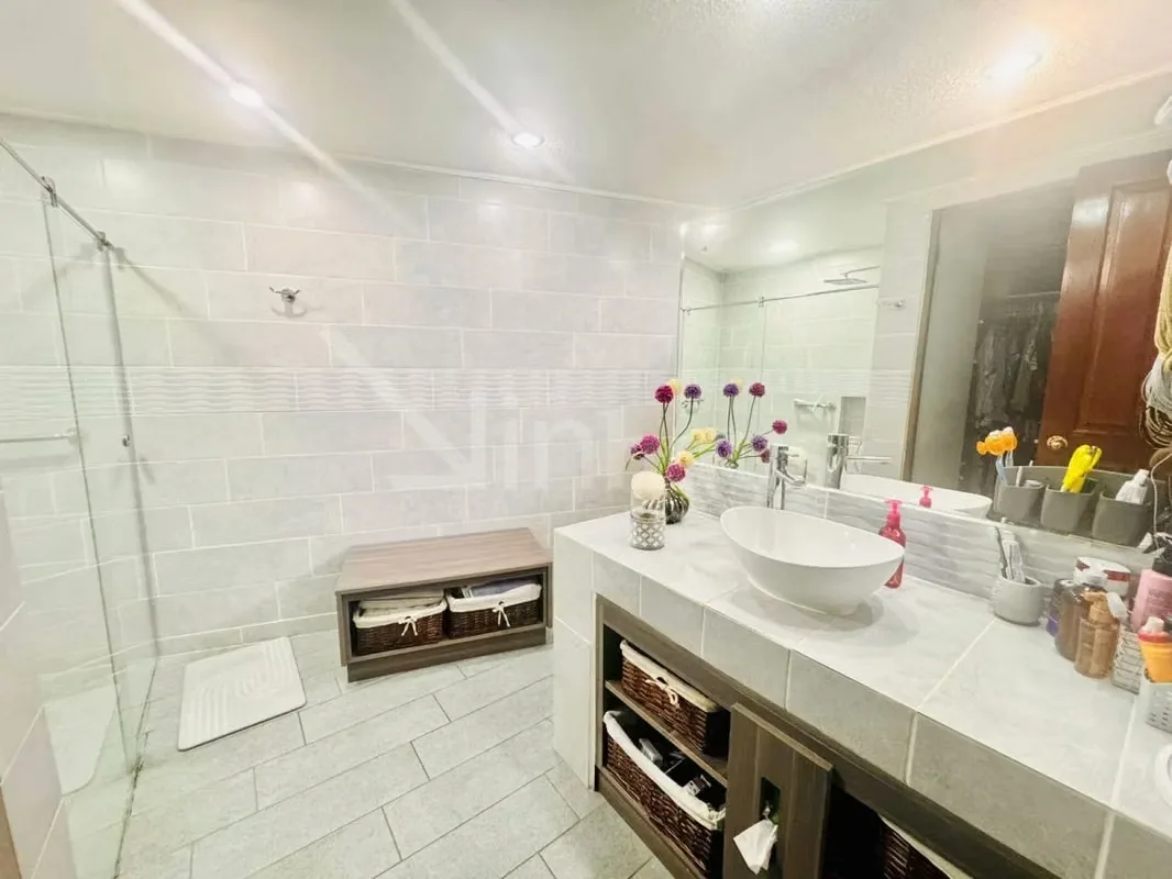 Descubra una propiedad diseñada para brindar comodidad, amplitud y funcionalidad en cada uno de sus espacios. Esta hermosa residencia de una sola planta ofrece una distribución ..., photo 2