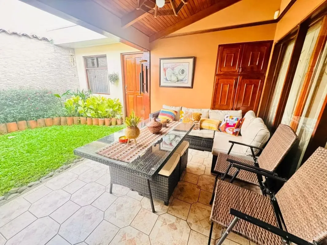 Descubra una propiedad diseñada para brindar comodidad, amplitud y funcionalidad en cada uno de sus espacios. Esta hermosa residencia de una sola planta ofrece una distribución ..., photo 8