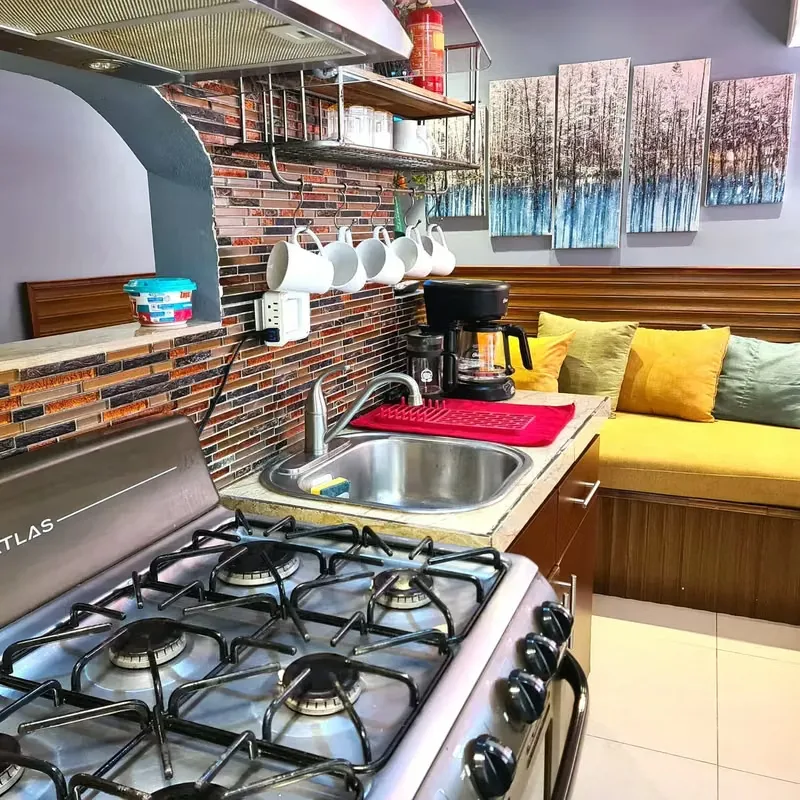 Beautiful 2 bedrooms and 1 bath condo on the first level of El Encanto Complex, located in a very popular business area of Jaco. This condo is renovated and well decorated. Fully ..., photo 2