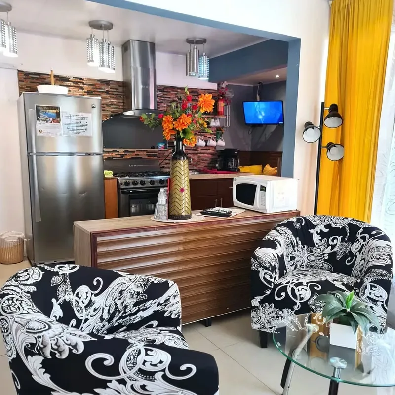 Beautiful 2 bedrooms and 1 bath condo on the first level of El Encanto Complex, located in a very popular business area of Jaco. This condo is renovated and well decorated. Fully ..., photo 5