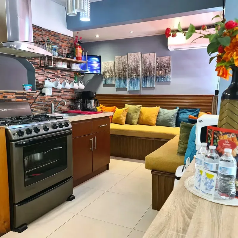 Beautiful 2 bedrooms and 1 bath condo on the first level of El Encanto Complex, located in a very popular business area of Jaco. This condo is renovated and well decorated. Fully ..., photo 8