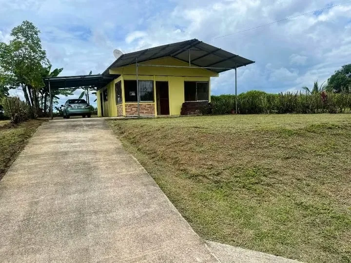 Casa en venta con vista al Arenal en residencial privado - Fortuna, photo 11