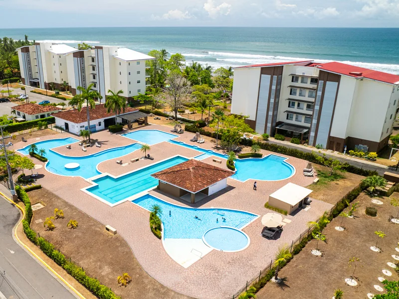 2 Bed Condo For Sale in Bejuco, photo 2