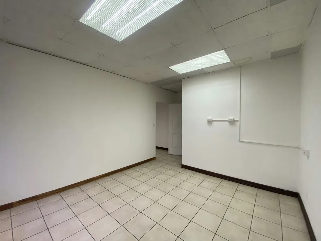COMERCIAL SPACE FOR RENT NEAR PASEO COLÓN, photo 9