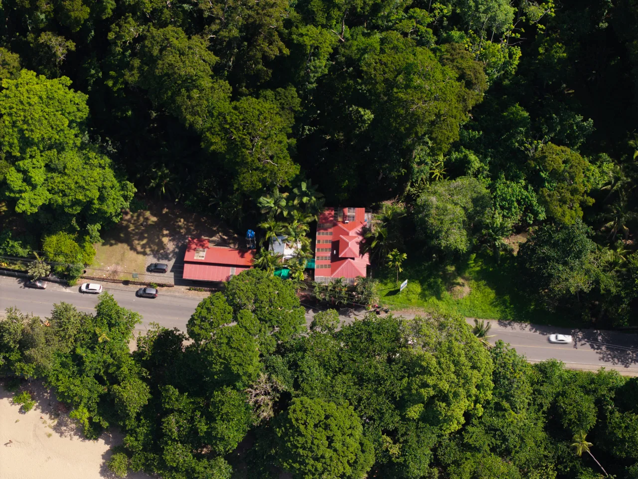 Turnkey: Beachfront Restaurant + Home | Surfpoint, Cocles – Puerto Viejo