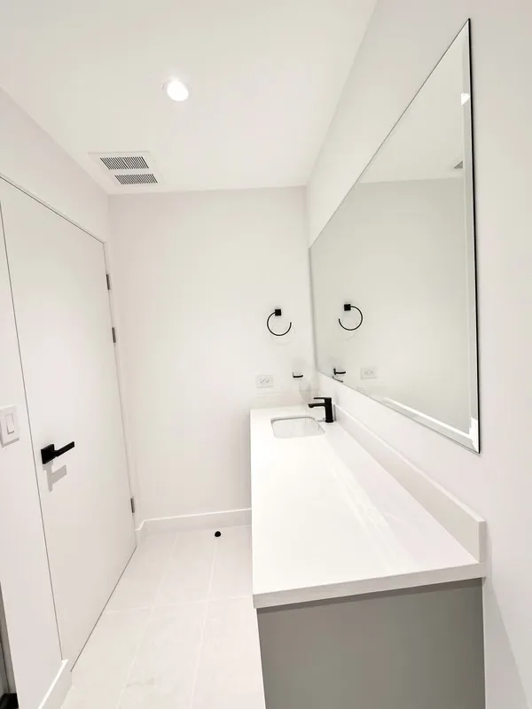 Descubre una majestuosa torre residencial de 16 pisos que alberga 76 exclusivos apartamentos, ubicada en una de las zonas más codiciadas del país., photo 8