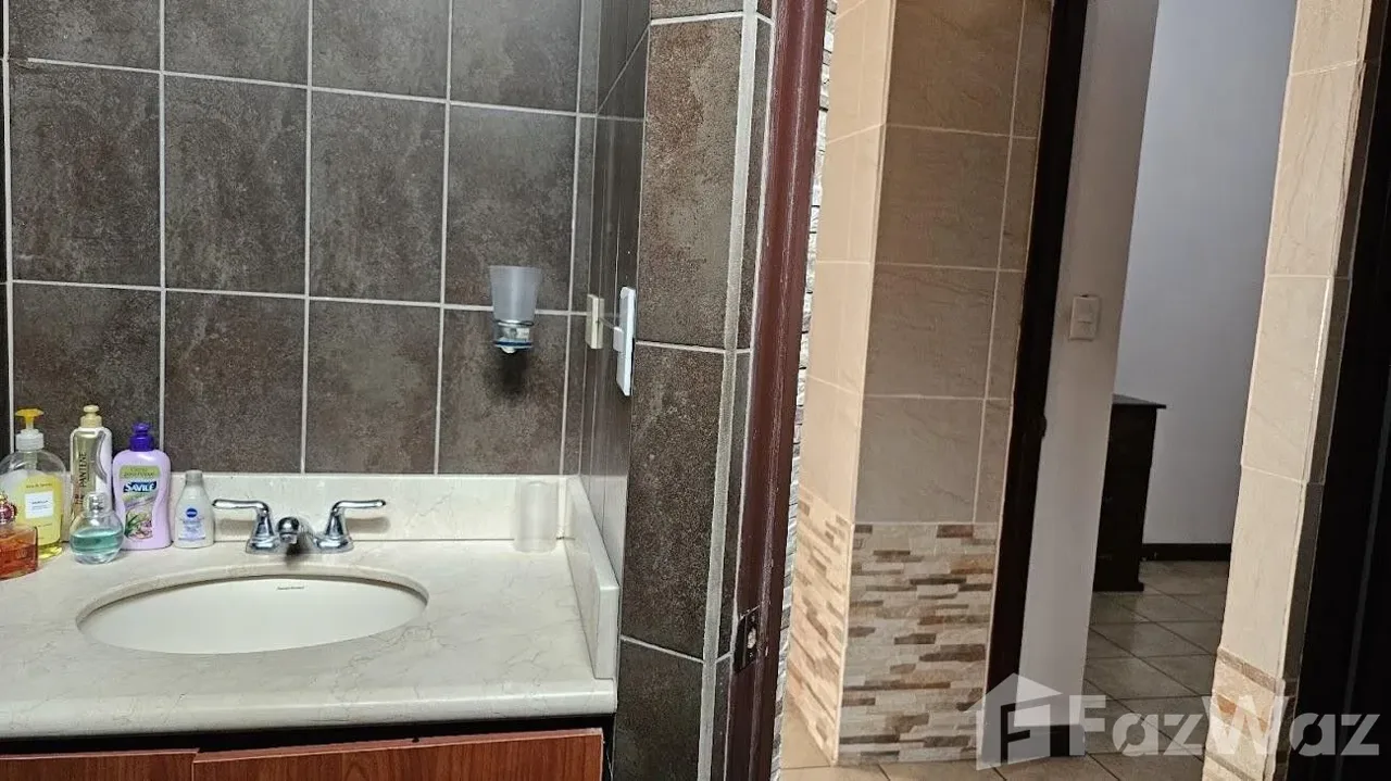 4 Bedroom House for Sale in Goicoechea, San Jose for $150,200, photo 8