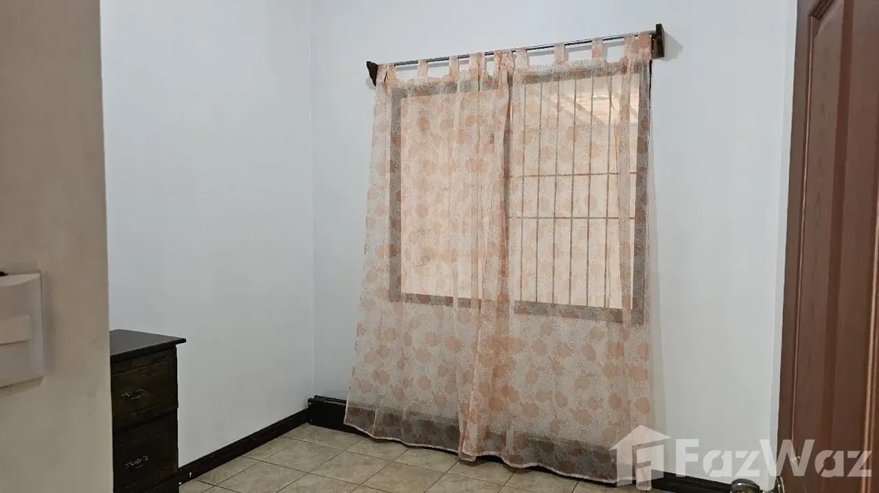 4 Bedroom House for Sale in Goicoechea, San Jose for $150,200, photo 10