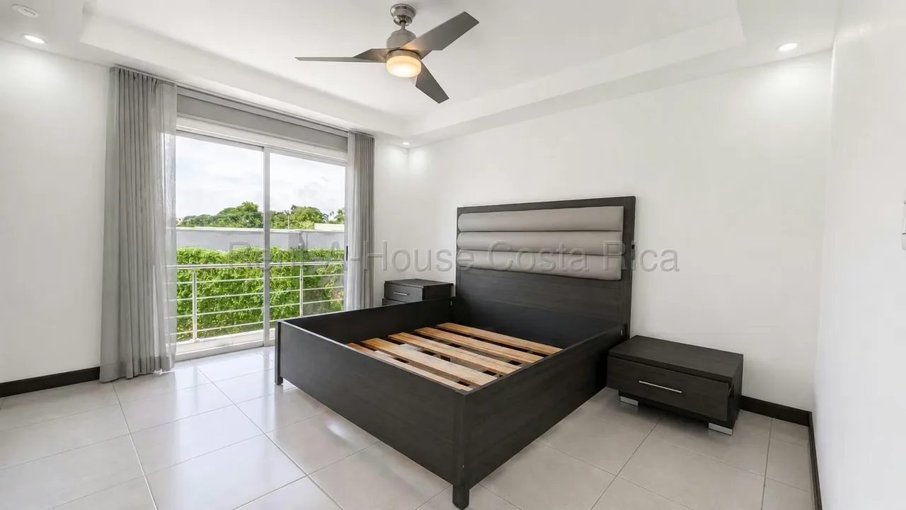 Venta de Casa en Montes de Oca-Sabanilla. RAH 26-2046 - Venta en Montes de Oca, photo 13