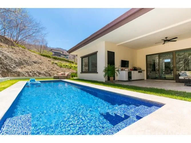 4 Bedroom House for Sale in Carrillo, Guanacaste for $489,000, photo 5