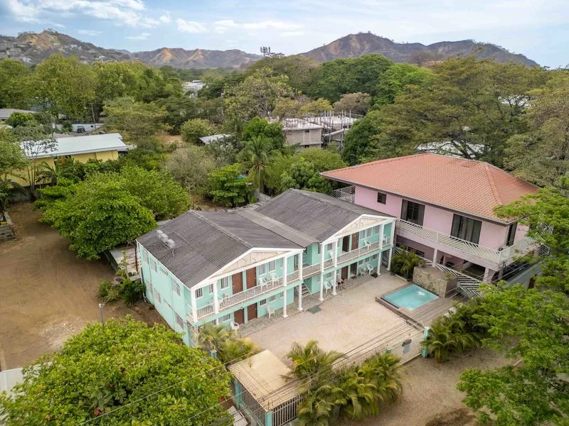 8 Bed Condo For Sale in Playas Del Coco, photo 2