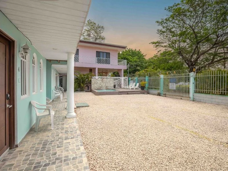 8 Bed Condo For Sale in Playas Del Coco, photo 6