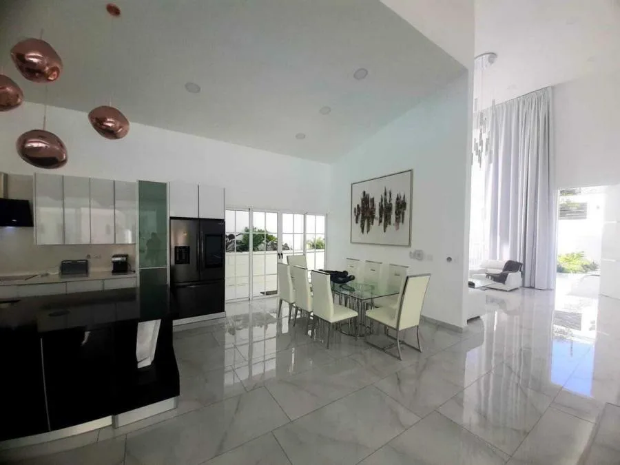 Venta de Preciosa Casa a Estrenar en Escazú / Mls. 26-175 OFC JB - Venta en Escazú, photo 4