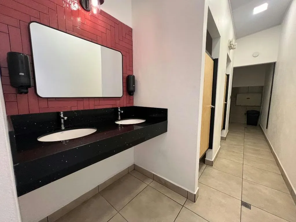 Alquiler de LOCAL comercial en Plaza Gastronómica en San Pedro Vargas Araya, photo 6