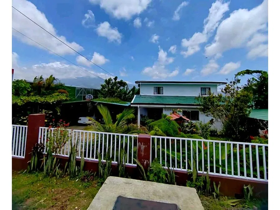Preciosa Casa en Linda Vista La Tesalia