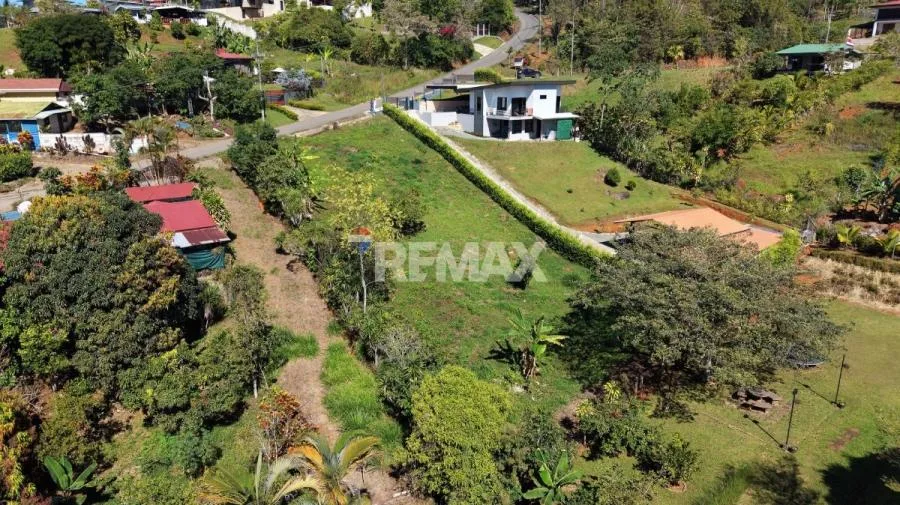 LOTE EN VENTA EN MIRAVALLES, PÉREZ ZELEDÓN – 1,074 m² CON VISTA Y FÁCIL ACCESO - Venta en Perez Zeledón, photo 9