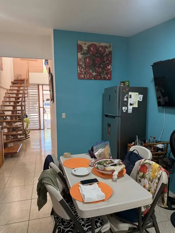 Prime location, just steps away from Punta Pirata Beach and Paseo Los Turistas. The property is move-in ready and requires no renovations.