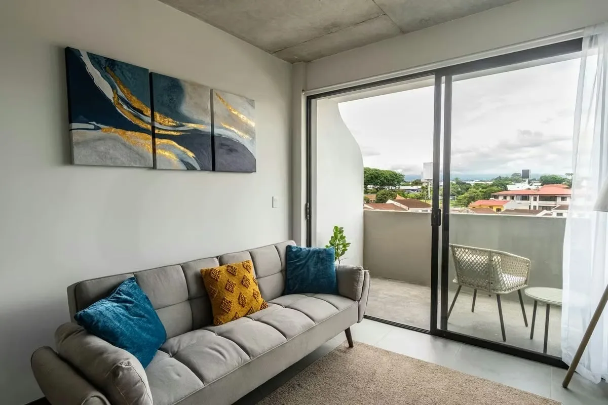 Excelente ubicación | Ubicado a tan solo 1.5 km del Hospital México, este apartamento es una excelente opción para personal médico, residentes o profesionales que trabajan en la ...