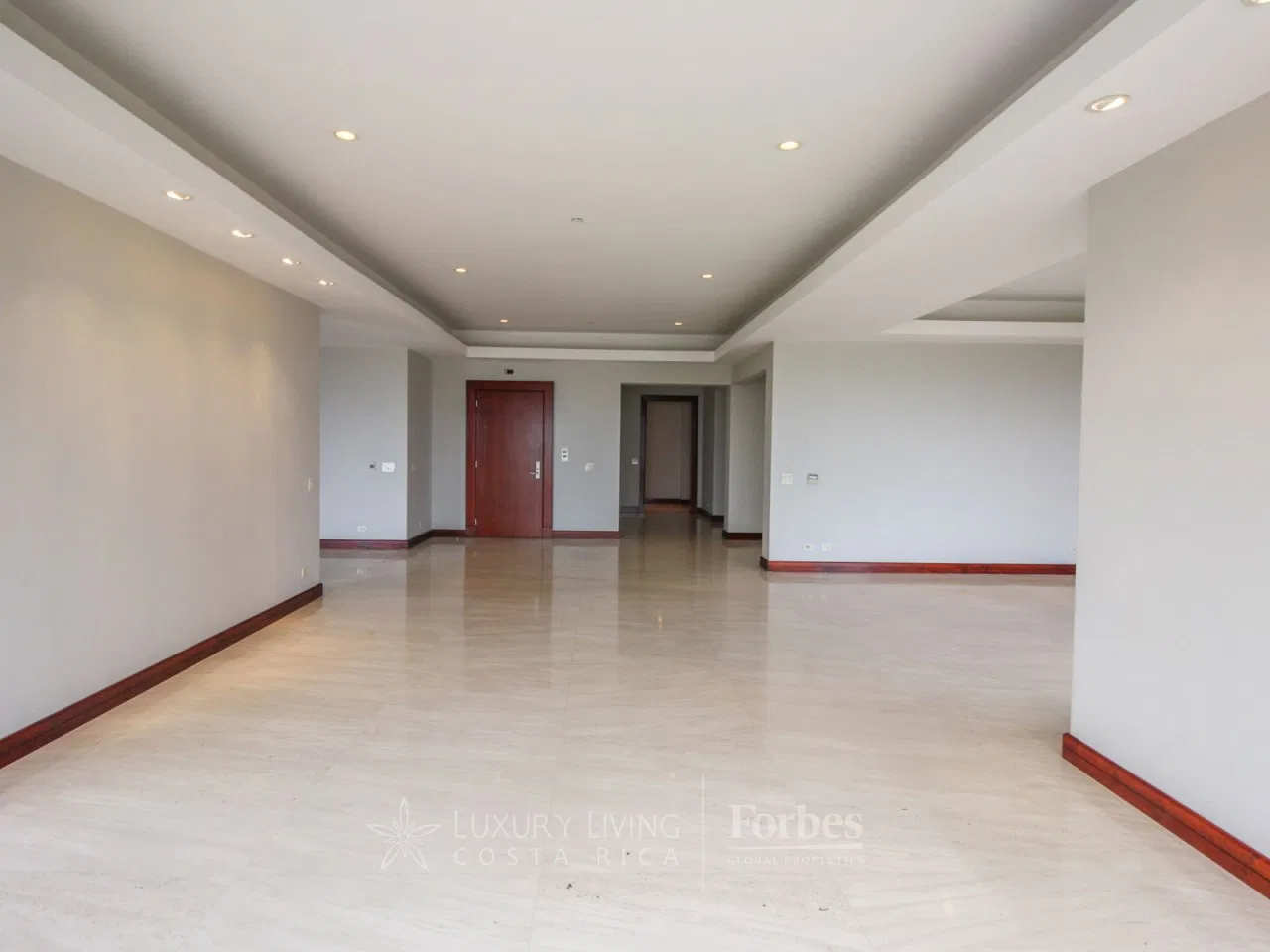 Luxurious apartment for sale and rent at Valle del Tamarindo