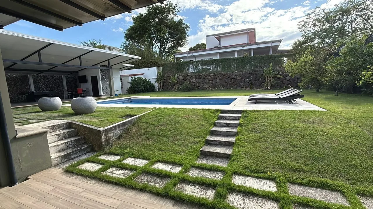 One-storey house in Quintas Valle del Dorado, La Guátima, exclusively marketed. Built in 2018 on a lot of 1.111.14 m ², it offers 558 m ² of construction and a distribution that ..., photo 5
