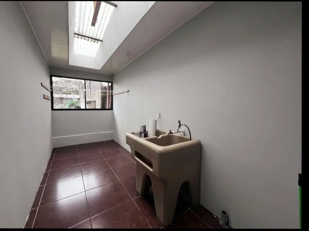 Pet Friendly - Independent house with large courtyard, located 5 minutes from Rotonda de La Bandera in San Pedro., photo 8