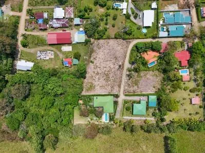 Listo para construir, lote céntrico de 0,38 acres en Ojochal con vistas a la montaña, photo 8