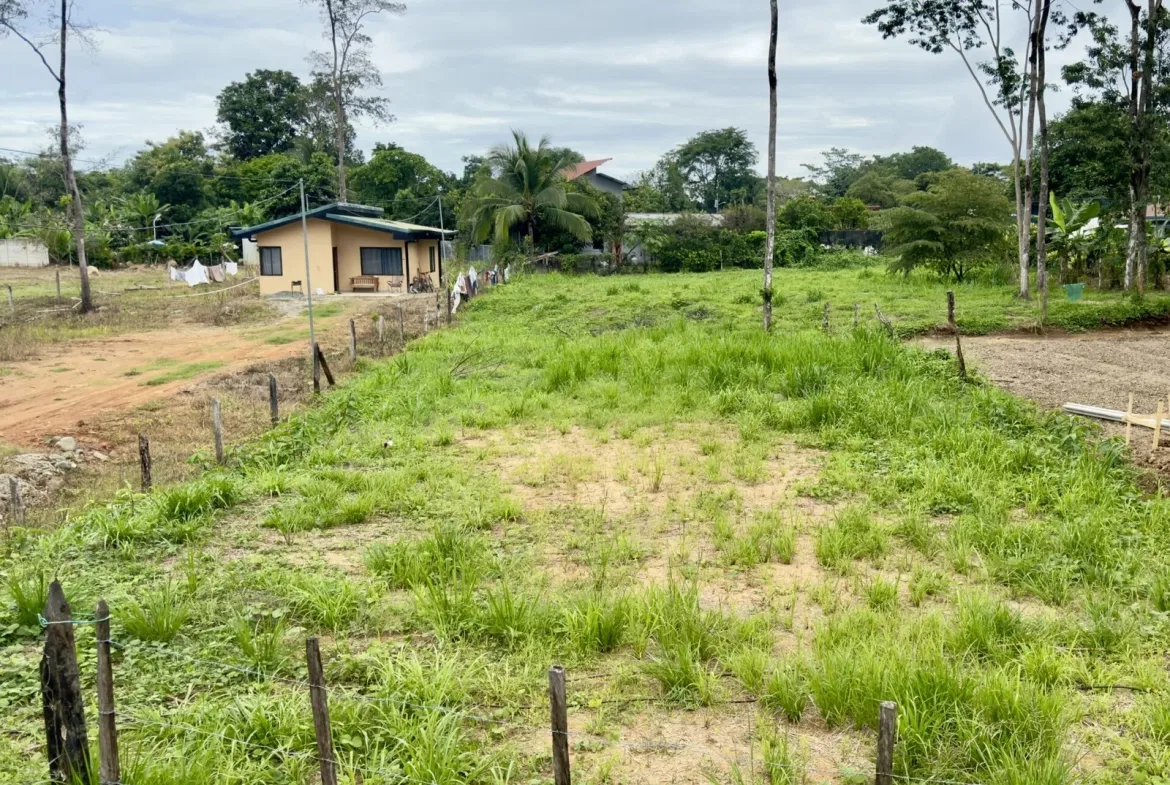 PROPERTY NEAR TO THE BEACH, IN UVITA CENTER – 0.32 ACRES, photo 2