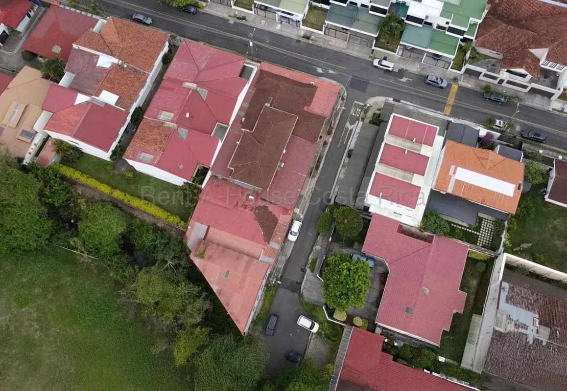 FOR SALE Fully Occupied Investment Property in Escazú Rivergrand with Nine Percent ROI, photo 2