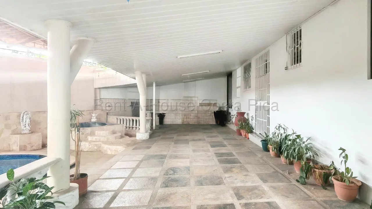 FOR SALE Fully Occupied Investment Property in Escazú Rivergrand with Nine Percent ROI, photo 8