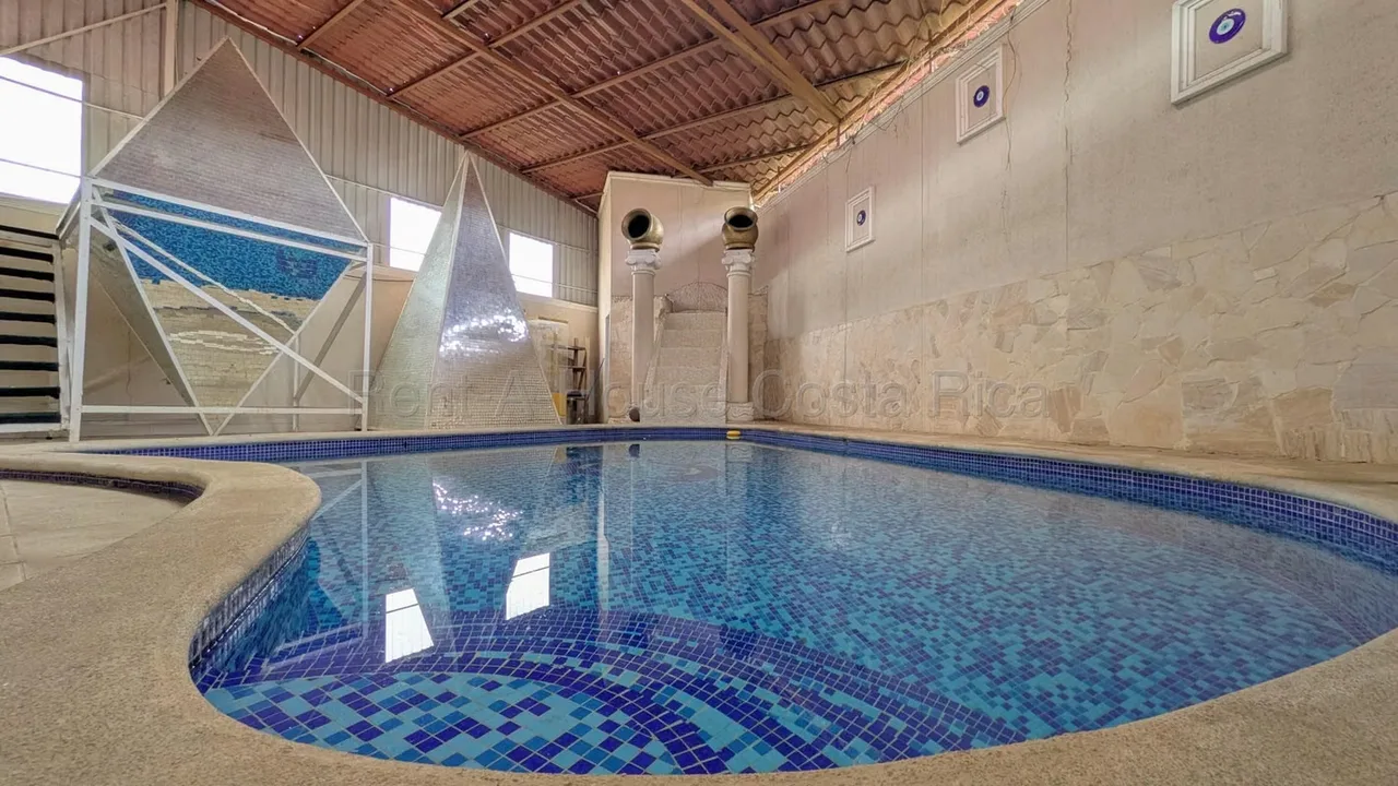 FOR SALE Fully Occupied Investment Property in Escazú Rivergrand with Nine Percent ROI, photo 10