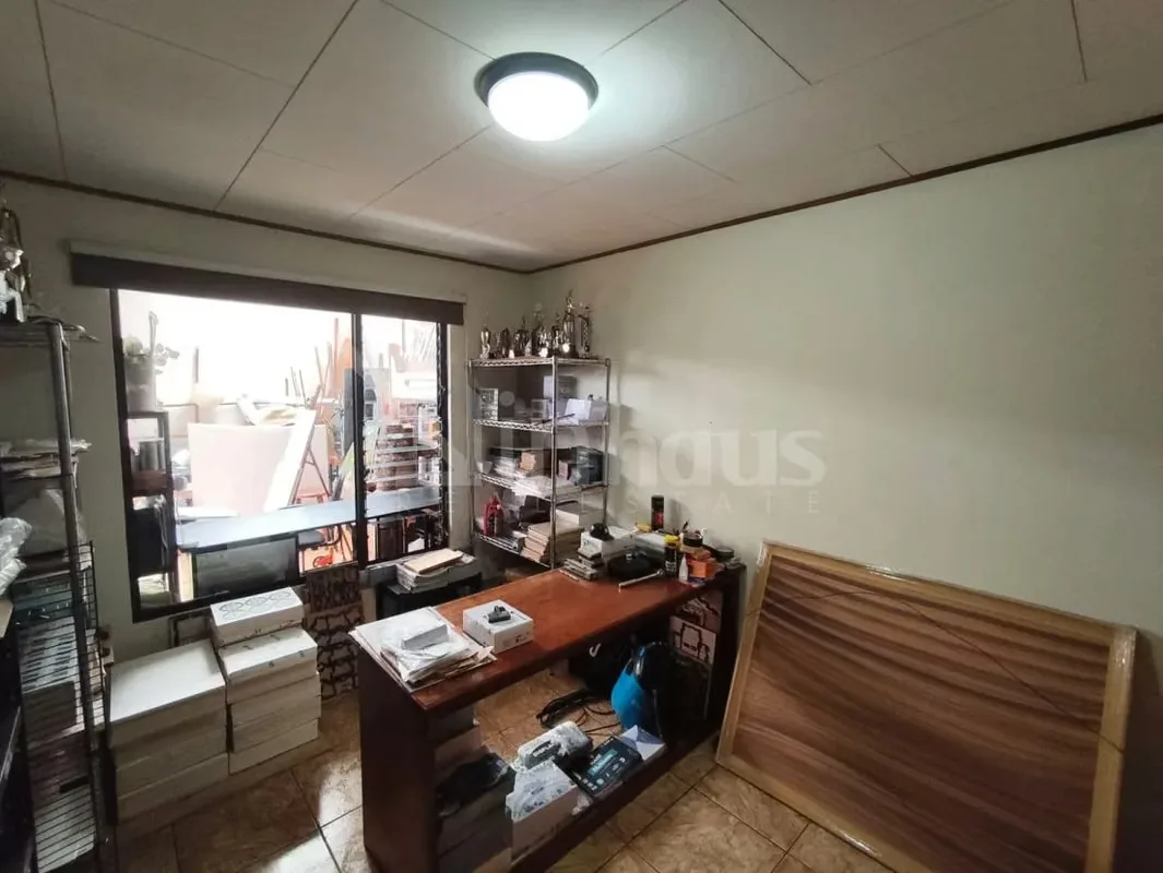 Residencial Omega alberga esta confortable casa de un nivel, distribuida en un lote de 200 metros cuadrados con igual superficie de construcción. La propiedad dispone de cochera para ..., photo 9