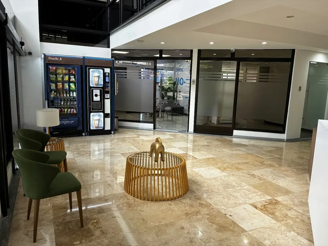 Oficina en alquiler de 300 m² en centro corporativo, Paseo Colón, con seguridad 24 horas, photo 3
