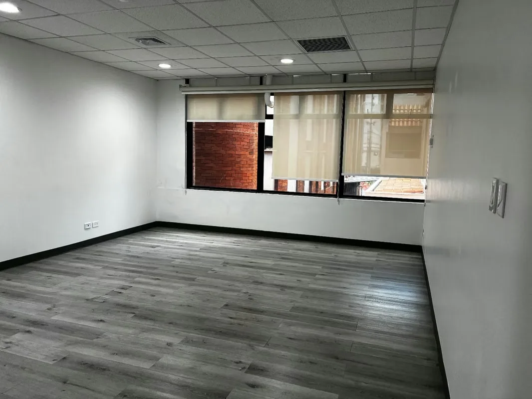 Oficina en alquiler de 300 m² en centro corporativo, Paseo Colón, con seguridad 24 horas, photo 10