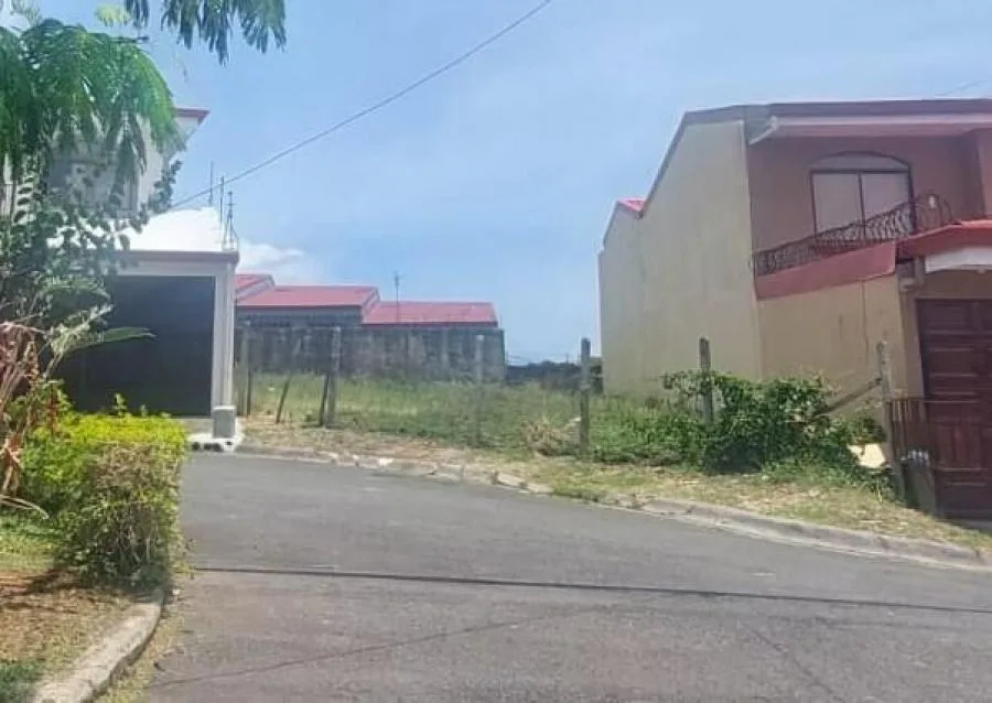 Venta de Lote en Mercedes Norte, Heredia. - Venta en Mercedes
