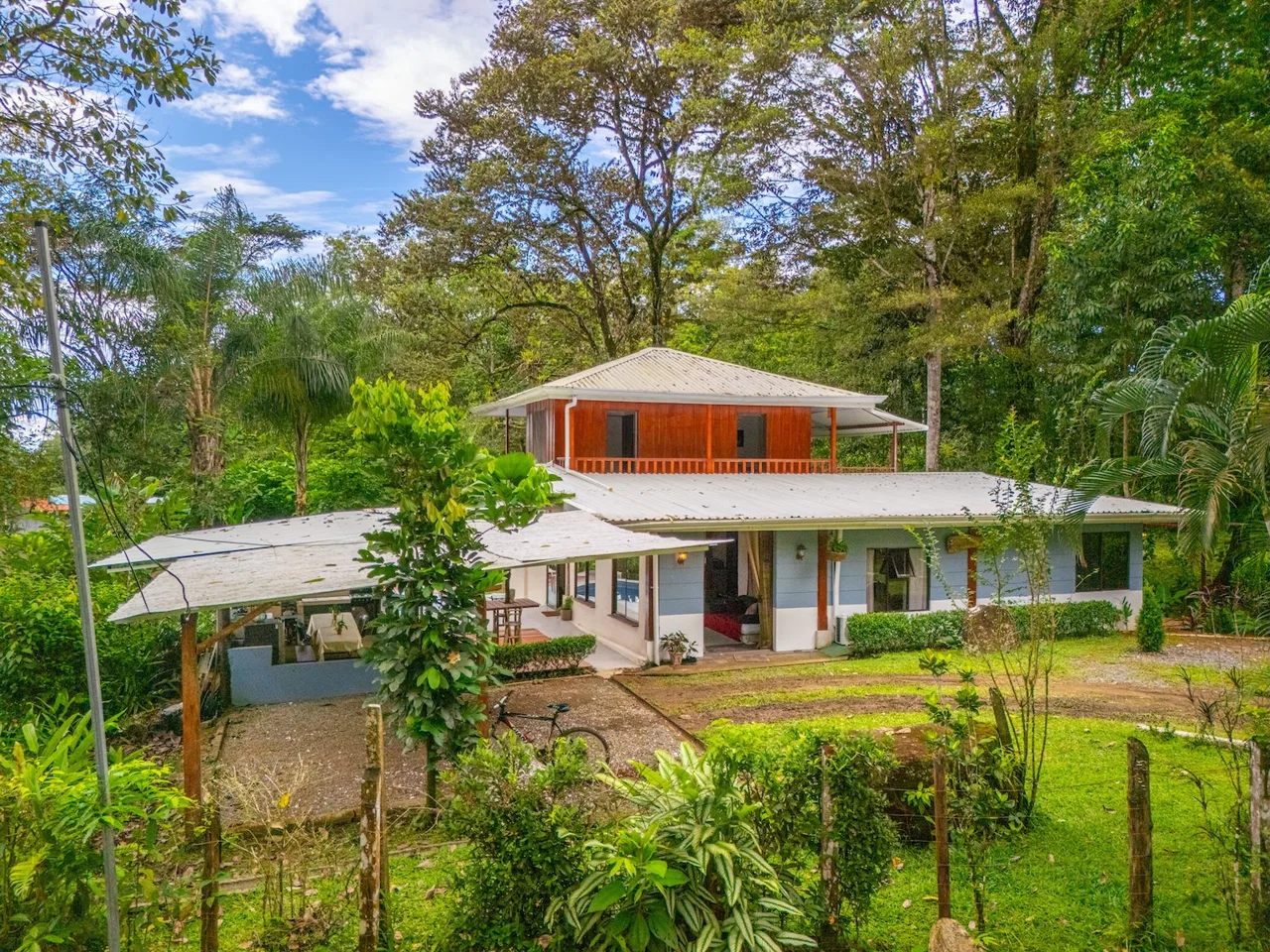 VILLA HARMONY TWO FLOOR PROPERTY WITH MOUNTAIN VIEWS, IN OJOCHAL – 0.48 ACRES