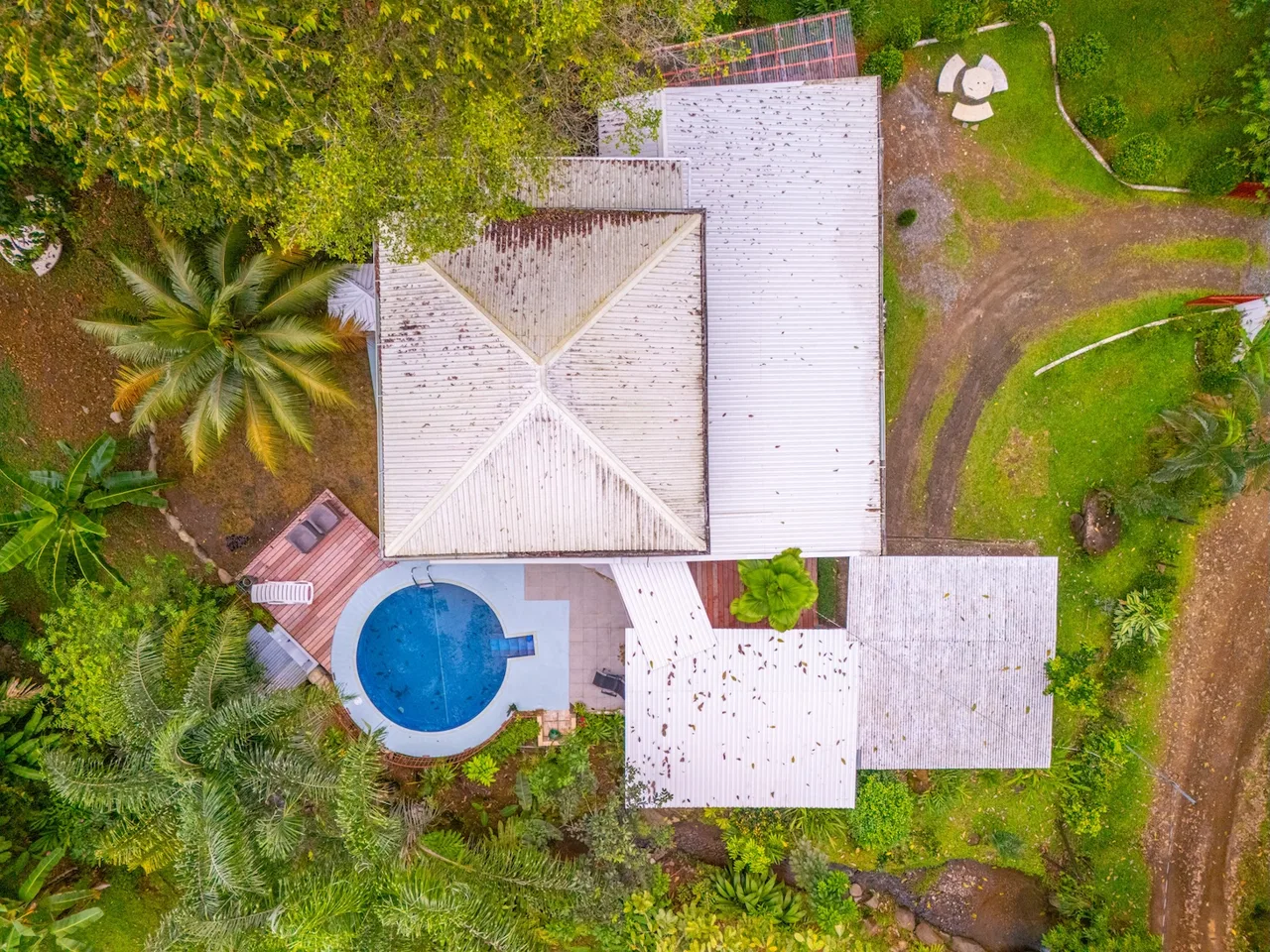 VILLA HARMONY TWO FLOOR PROPERTY WITH MOUNTAIN VIEWS, IN OJOCHAL – 0.48 ACRES, photo 3