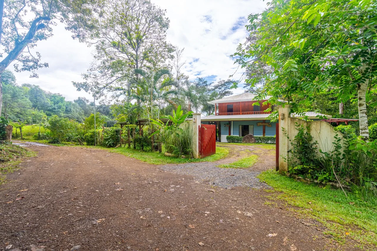 VILLA HARMONY TWO FLOOR PROPERTY WITH MOUNTAIN VIEWS, IN OJOCHAL – 0.48 ACRES, photo 5