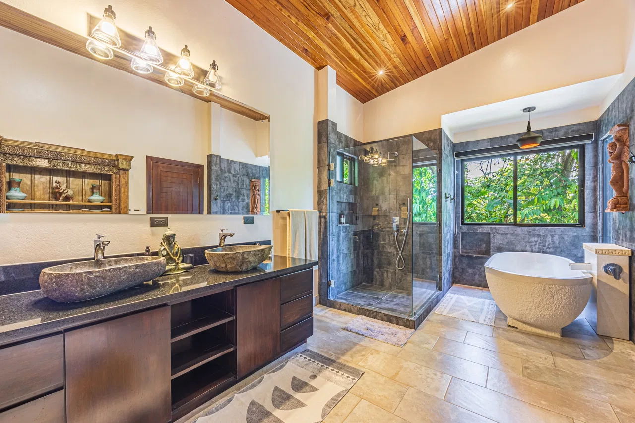 CASA MARKISSA LUXURY PROPERTY WITH OCEAN AND SUNSET VIEWS, IN PLAYA HERMOSA – 1.2 ACRES, photo 22