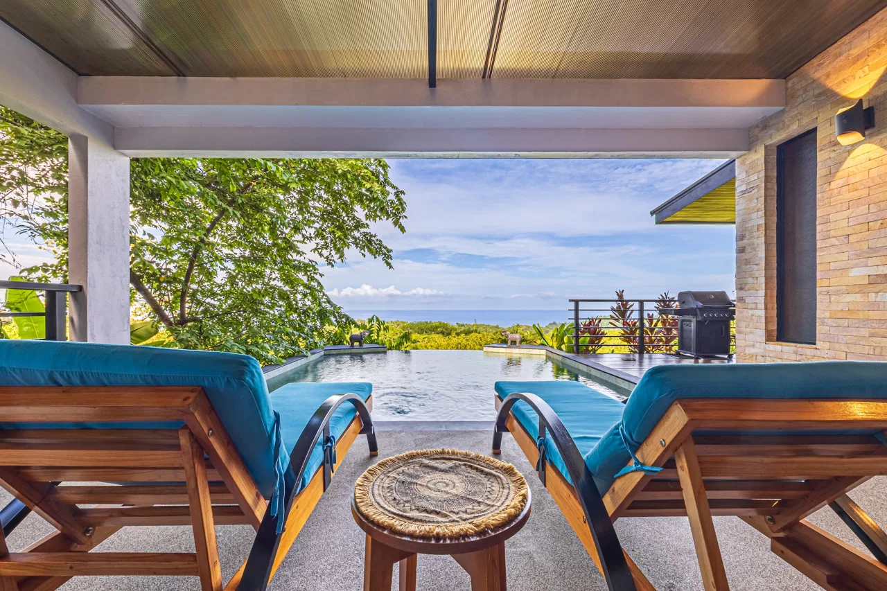 CASA MARKISSA LUXURY PROPERTY WITH OCEAN AND SUNSET VIEWS, IN PLAYA HERMOSA – 1.2 ACRES, photo 4