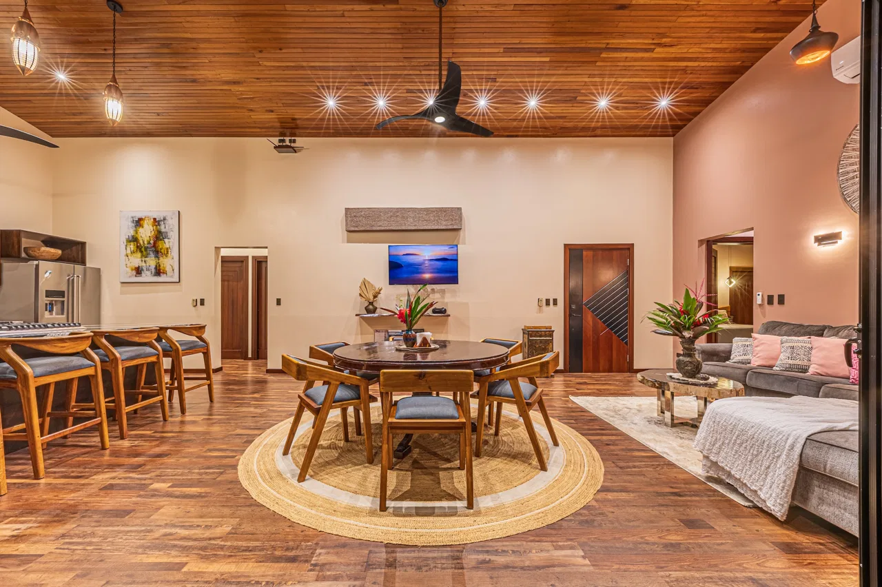CASA MARKISSA LUXURY PROPERTY WITH OCEAN AND SUNSET VIEWS, IN PLAYA HERMOSA – 1.2 ACRES, photo 6