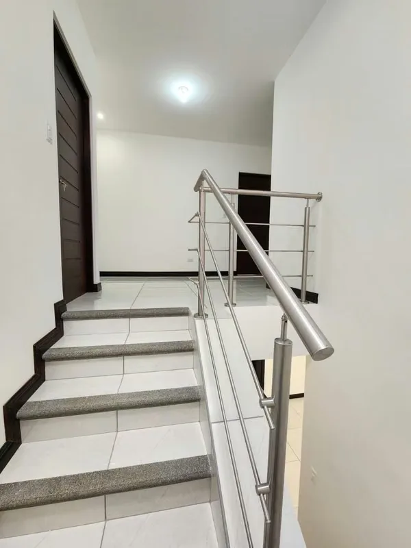 Descubra el equilibrio perfecto entre tranquilidad, seguridad y ubicación estratégica en el Condominio Los Cedrales, una excelente opción residencial en ..., photo 3