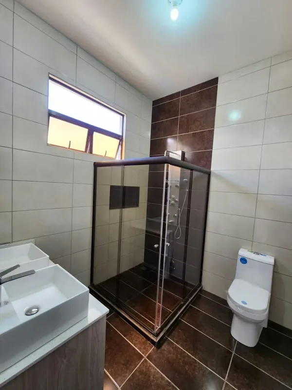 Descubra el equilibrio perfecto entre tranquilidad, seguridad y ubicación estratégica en el Condominio Los Cedrales, una excelente opción residencial en ..., photo 8