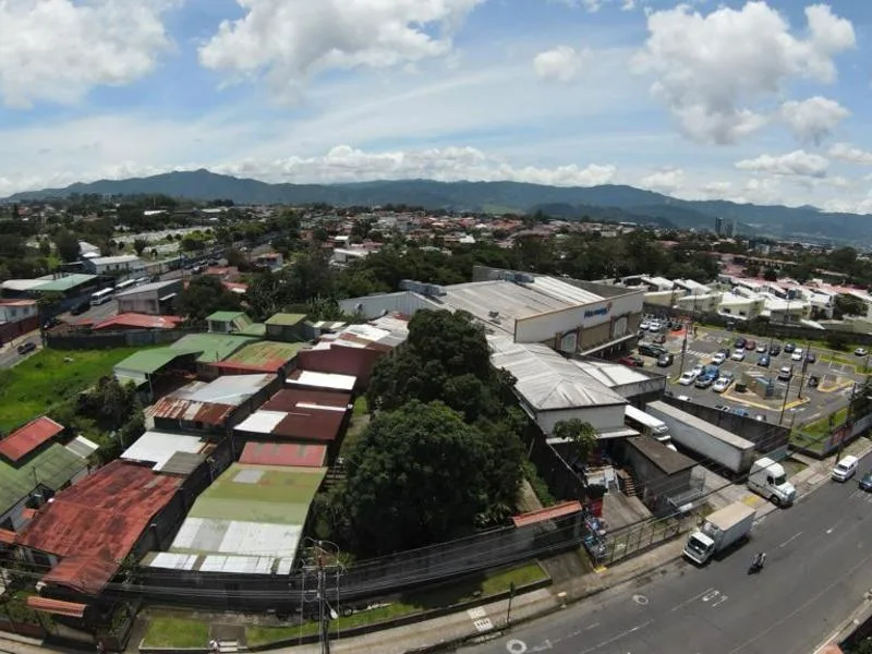 Land For Sale in Sabanilla